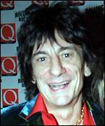 _665711_ronnie_wood_wife150.jpg (7633 Byte)